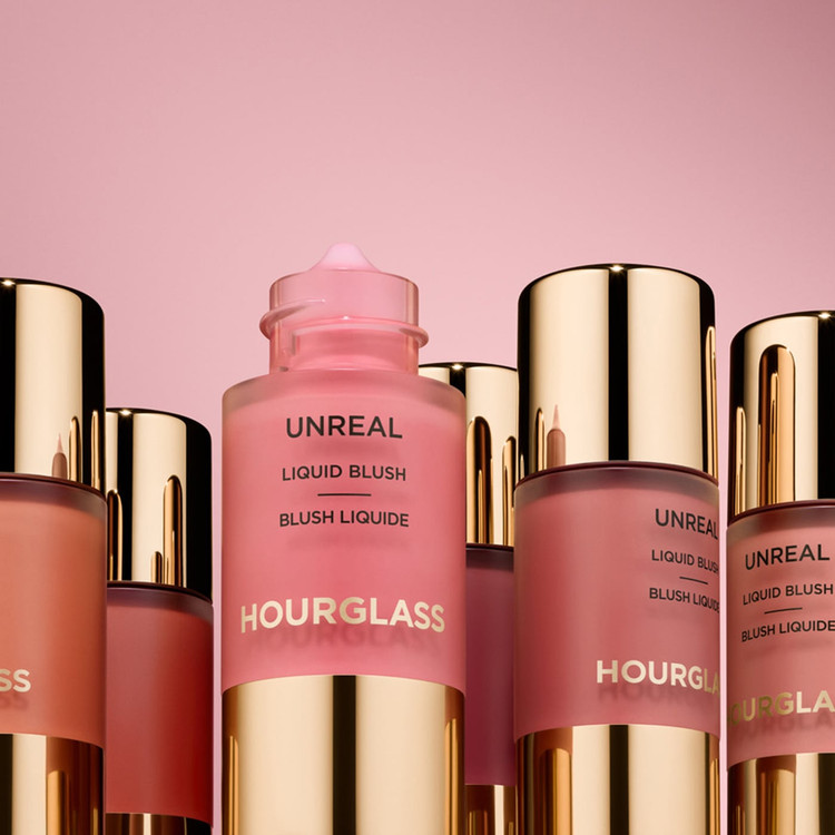 رژ گونه مایع کره ای برند HOURGLASS رنگ FUTURE